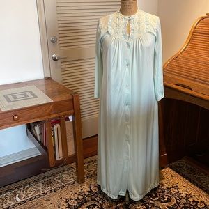 Vintage nightgown and robe set